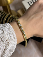 Xuping Üçgen Bileklik