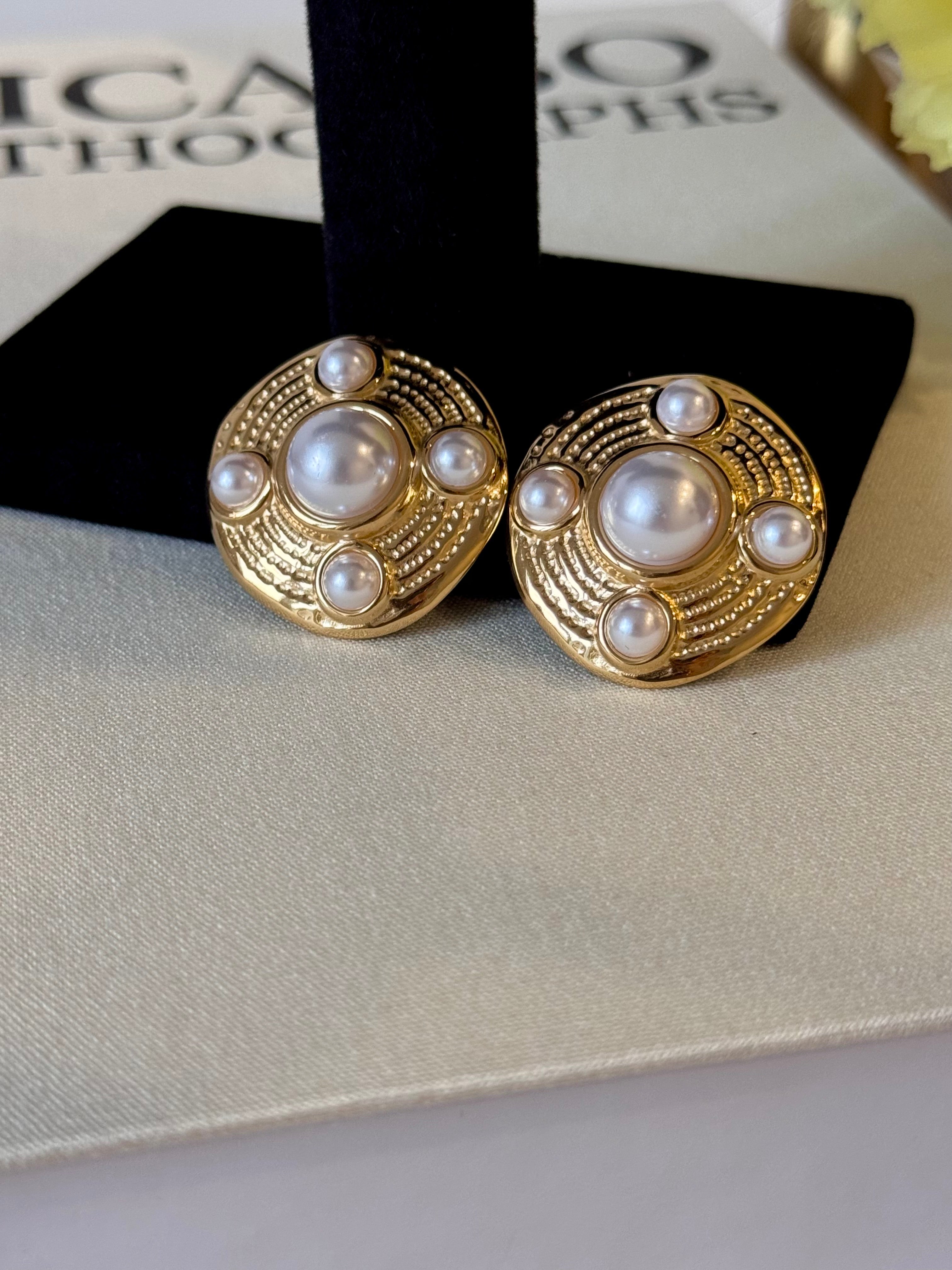 Çelik Yuvarlak İncili Küpe