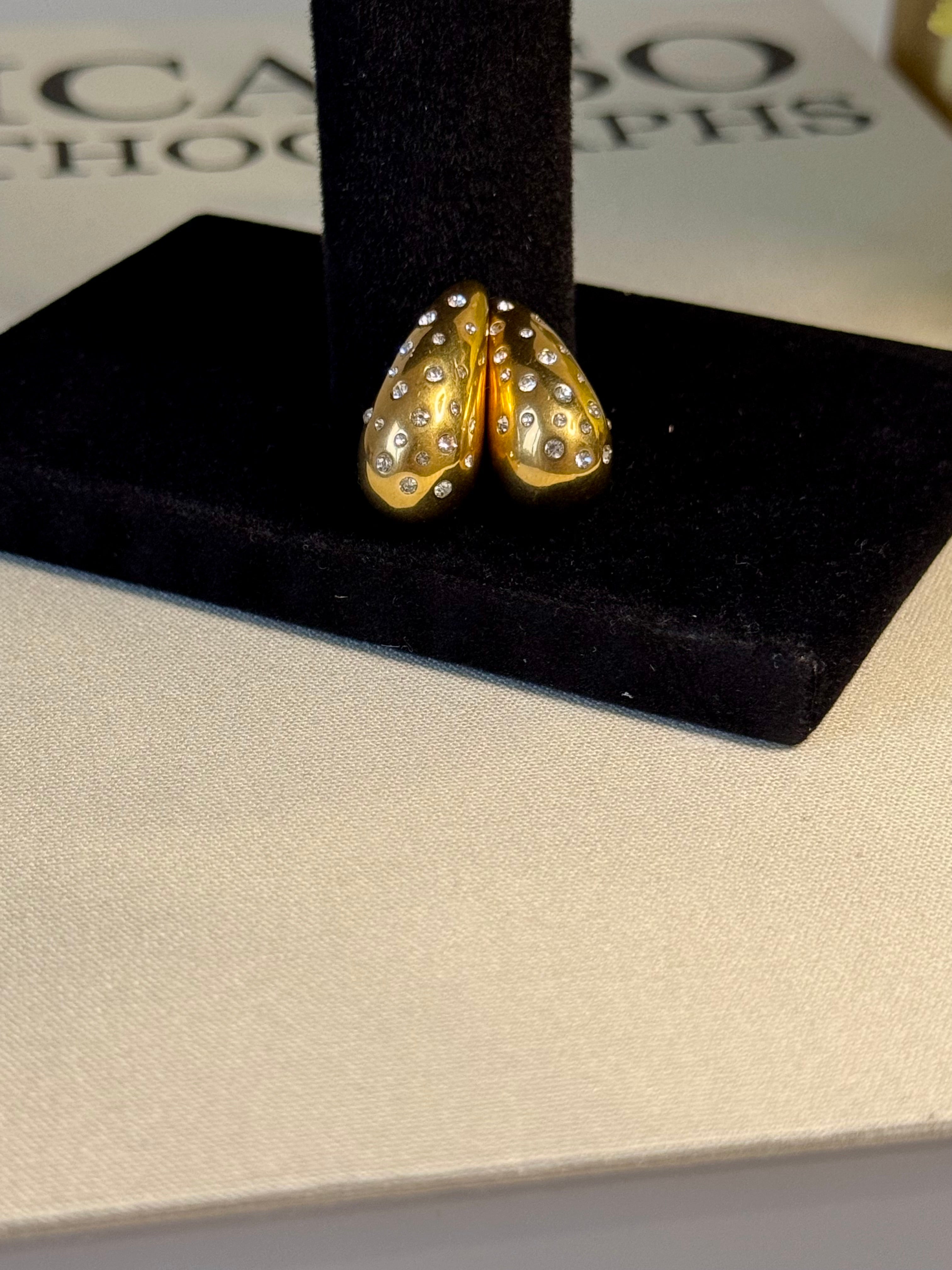 Çelik Taşlı Damla Küpe